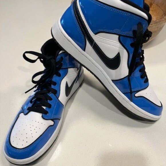 Men's Nike Air Jordan 1 Mid Black/Blue size 10 - Picture 1 of 11